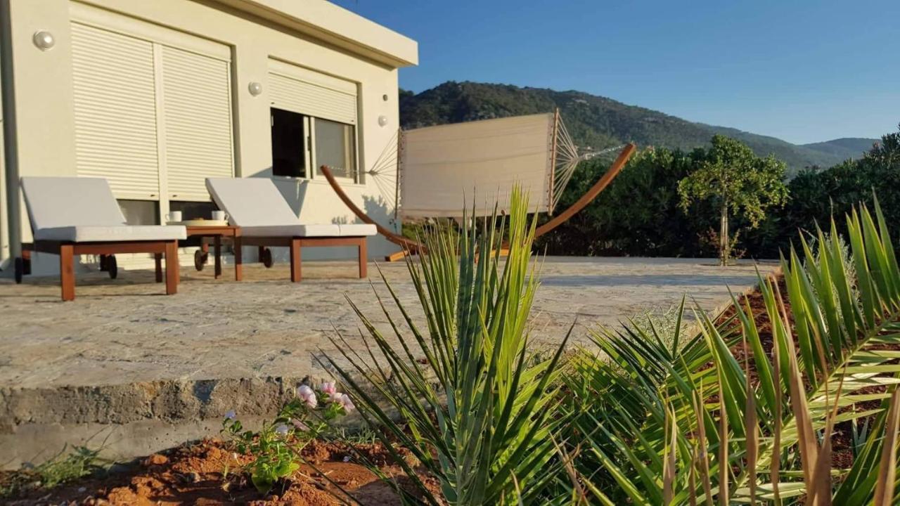 Marina Deluxe Apartments Ísztro Kültér fotó